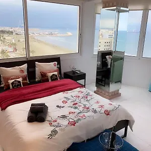 Seaview Gazde/Camere de închiriat