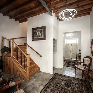 3* Mini-hôtel Edem Traditional House