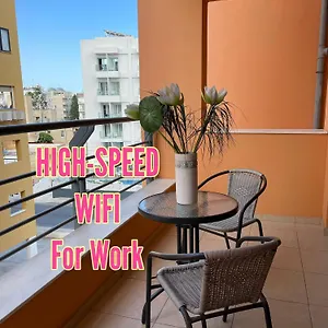 Vip On Makenzie Apartman